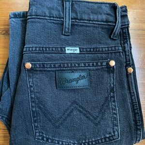 Wrangler High Rise Straight Jeans